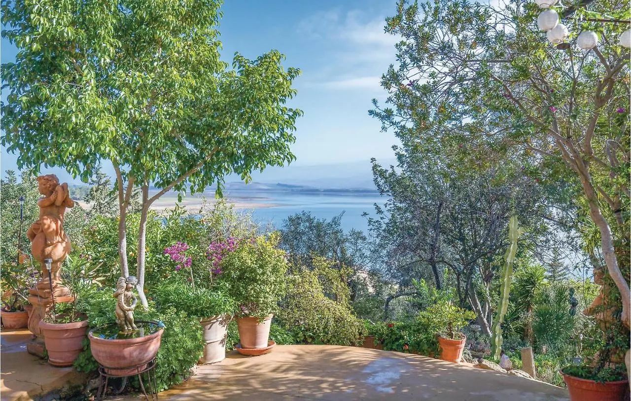 Beautiful Home In Bornos With 2 Bedrooms And Wifi 0*,